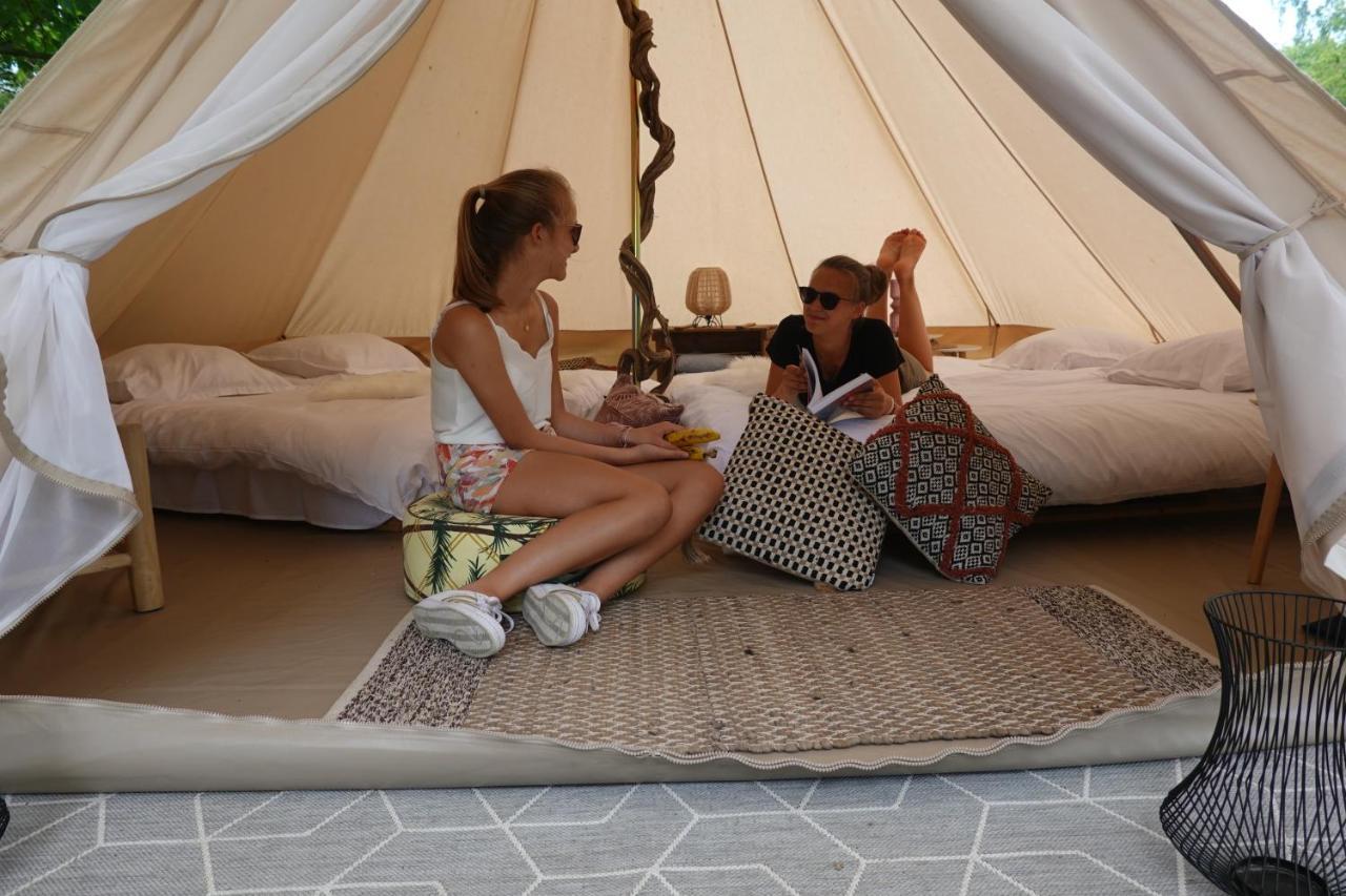 Glamping Du Moulin Hotel Bastogne Exterior photo